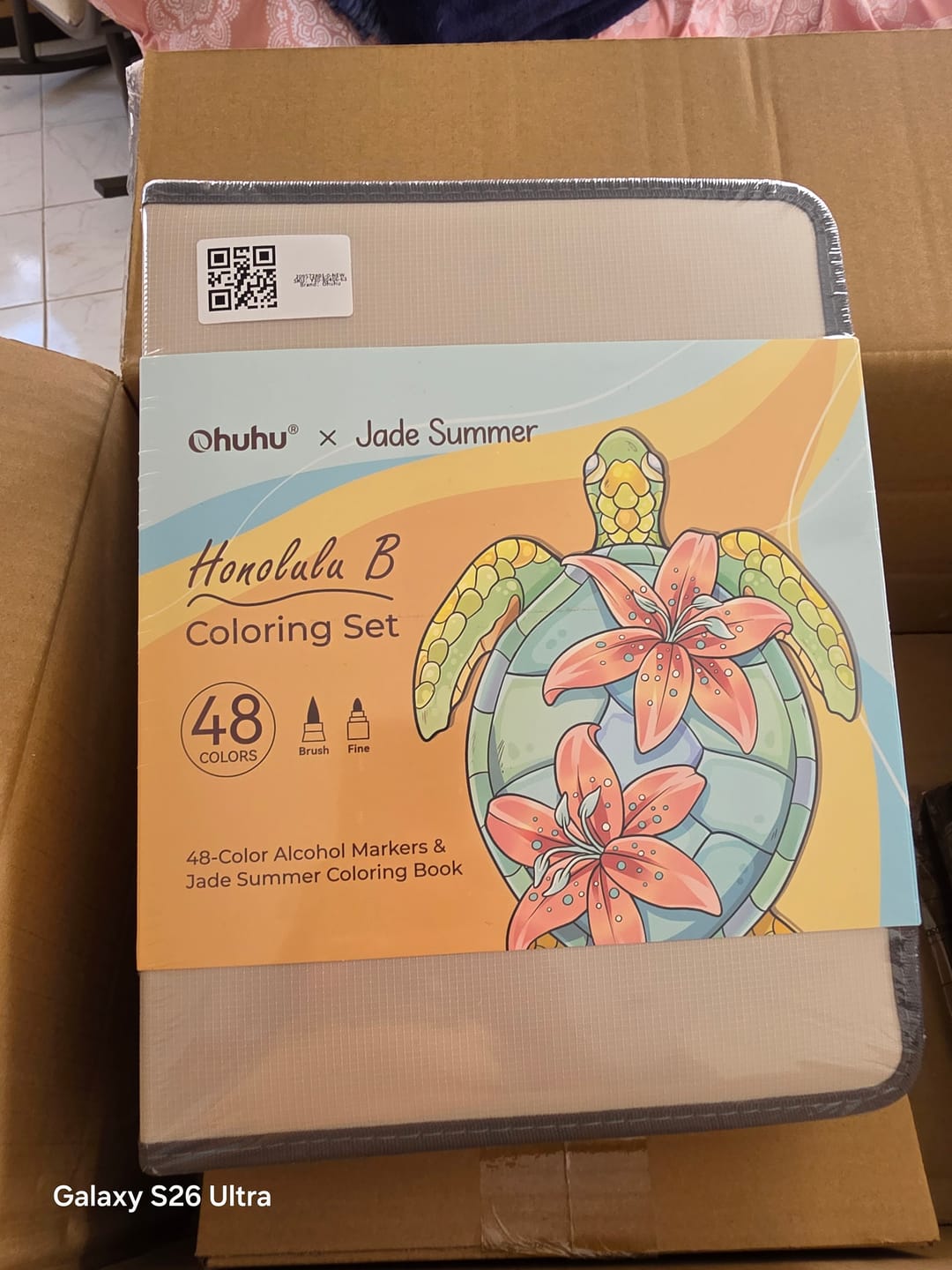 Customer photo review of Ohuhu x Jade Summer Alcohol Markers & Coloring Book Set, 47 Colors + 1 Colorless Blender, Honolulu B, Brush & Fine Dual Tips