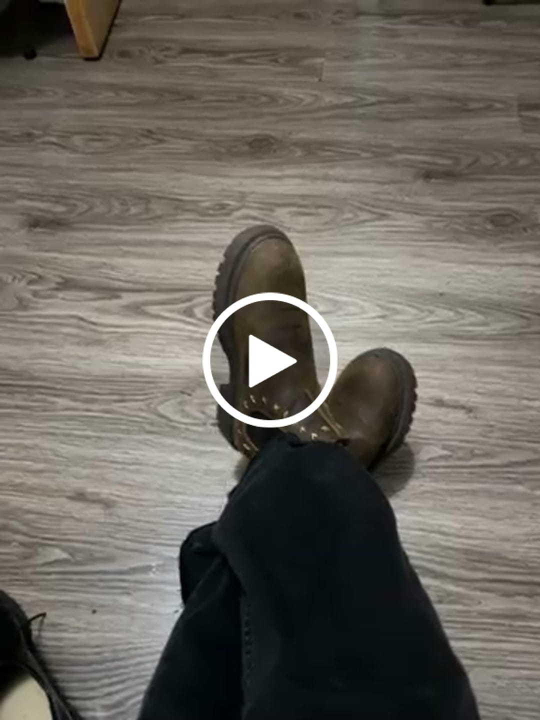 Customer video review of Botín Original 2 Renox x Raindoor colab