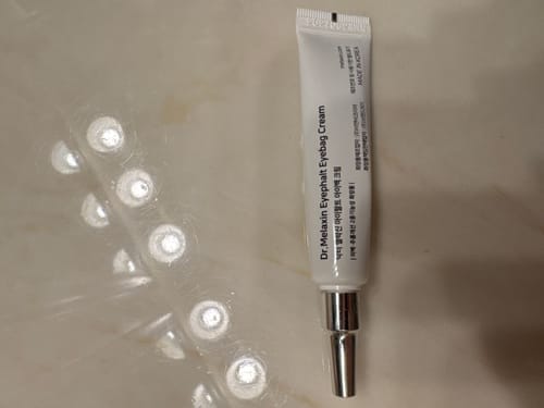 Customer photo review of Eyephalt Eyebag Cream