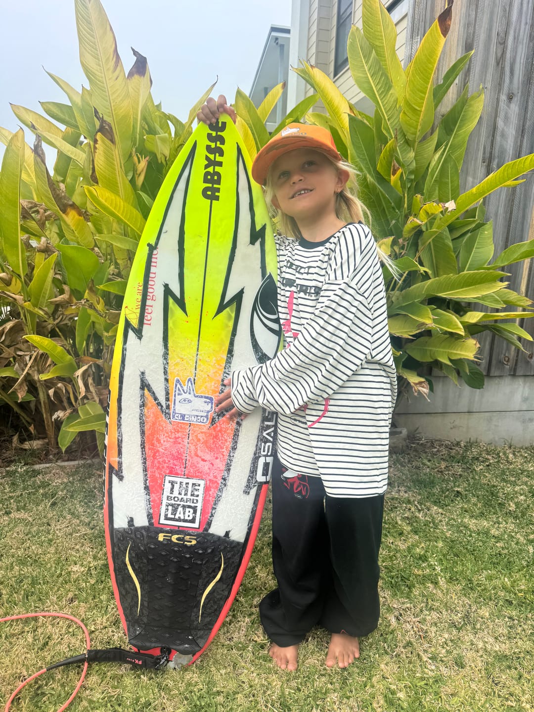 Customer photo review of Groms No Worries Sweatpants