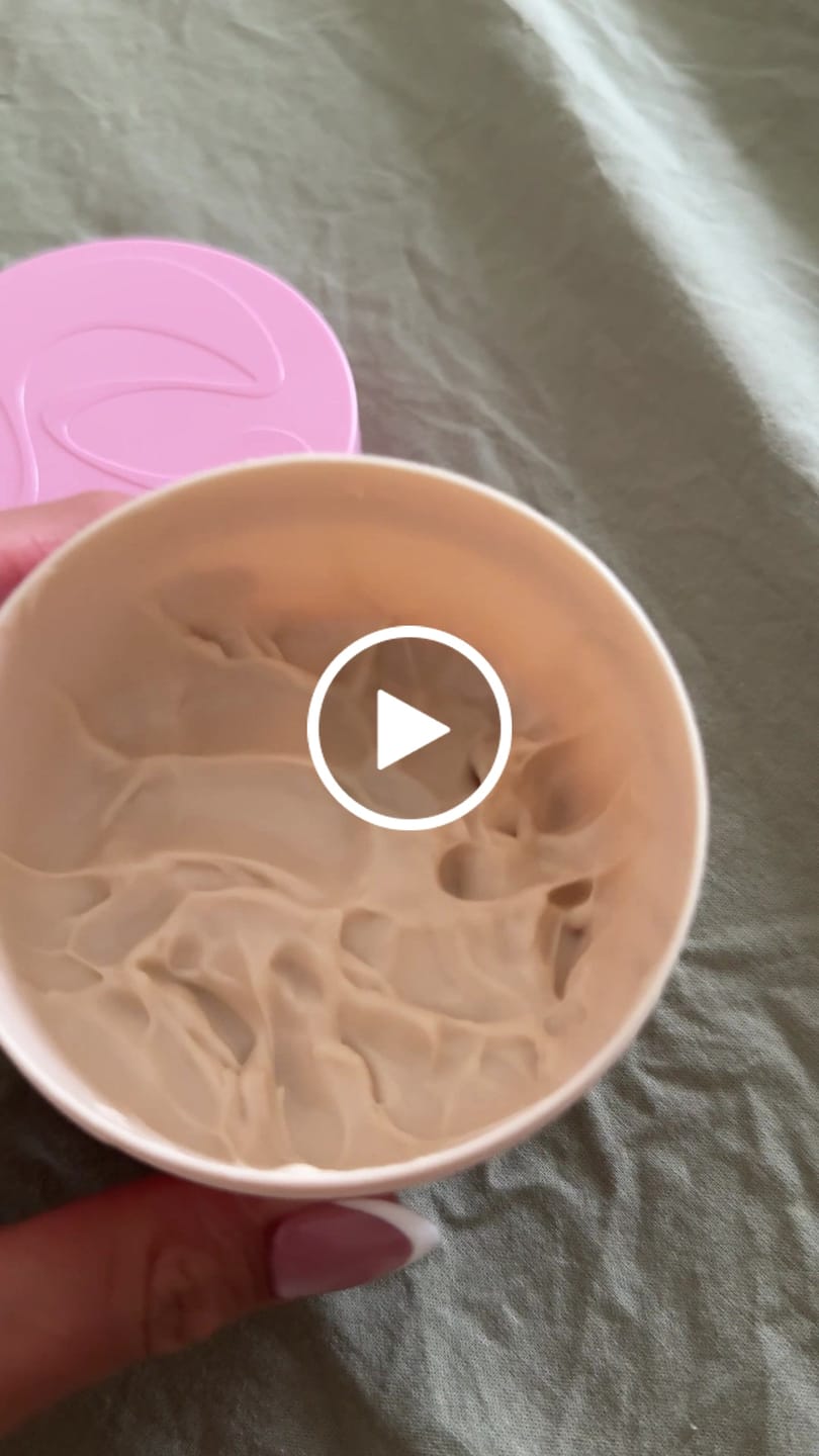 Customer video review of Body Butter Glazed Strawberry Butter Cream