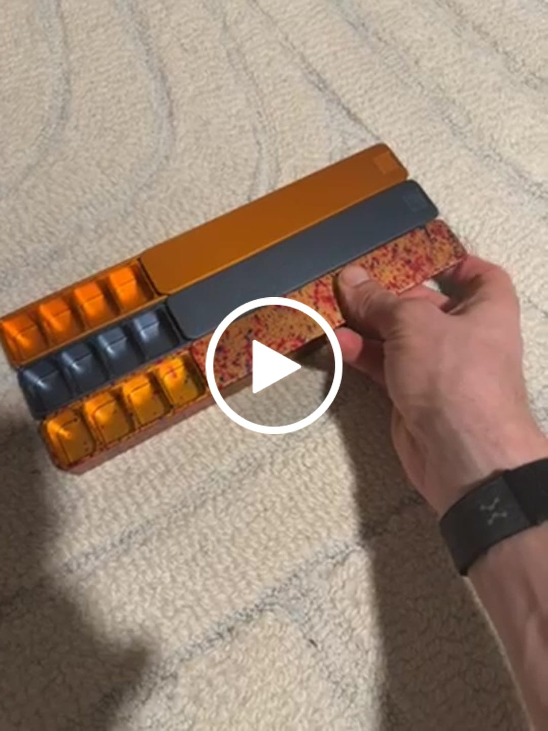 Customer video review of Magnetic Middle Packaging