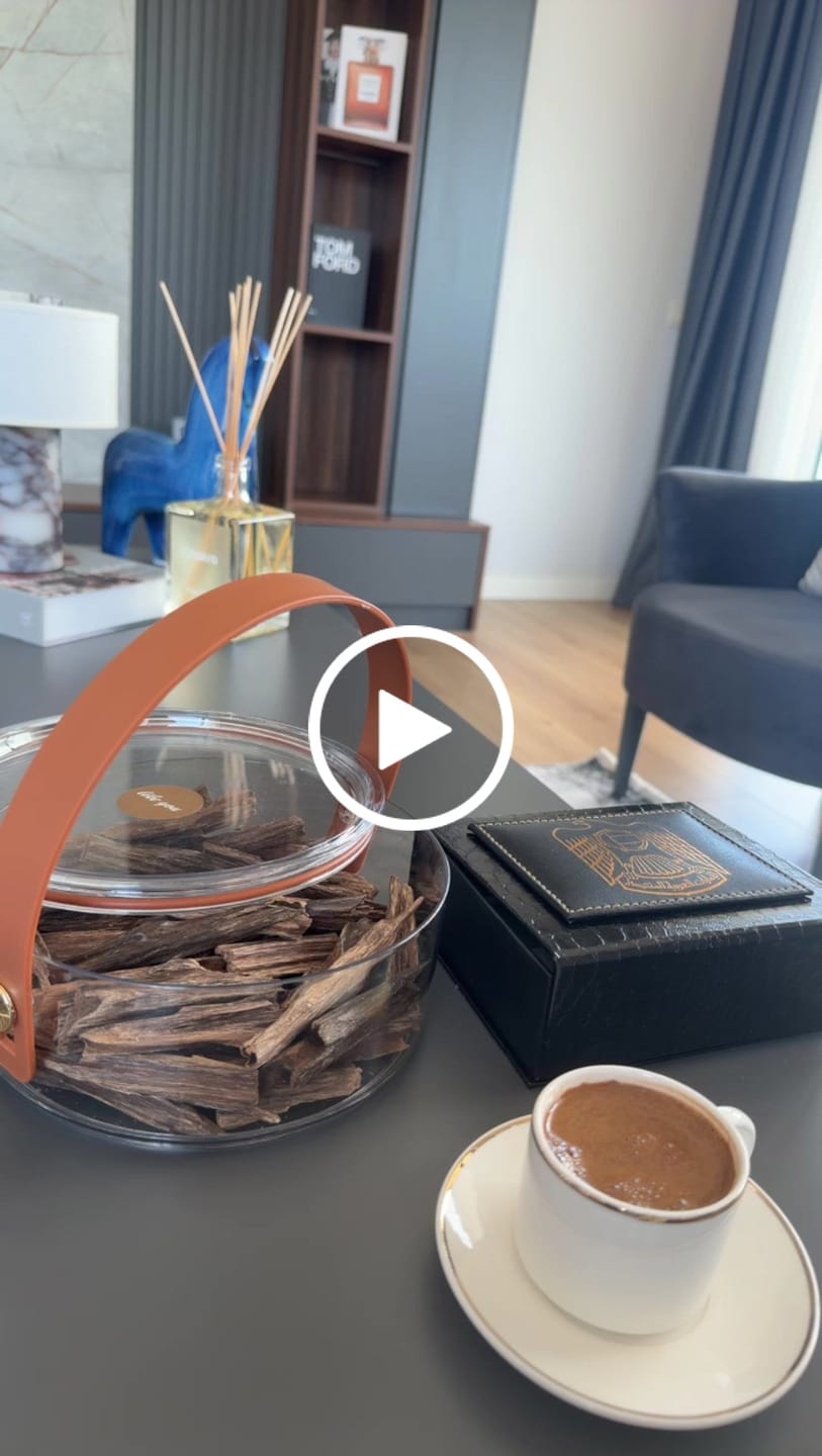 Customer video review of Auríe Portable Lamp | Calacatta Viola