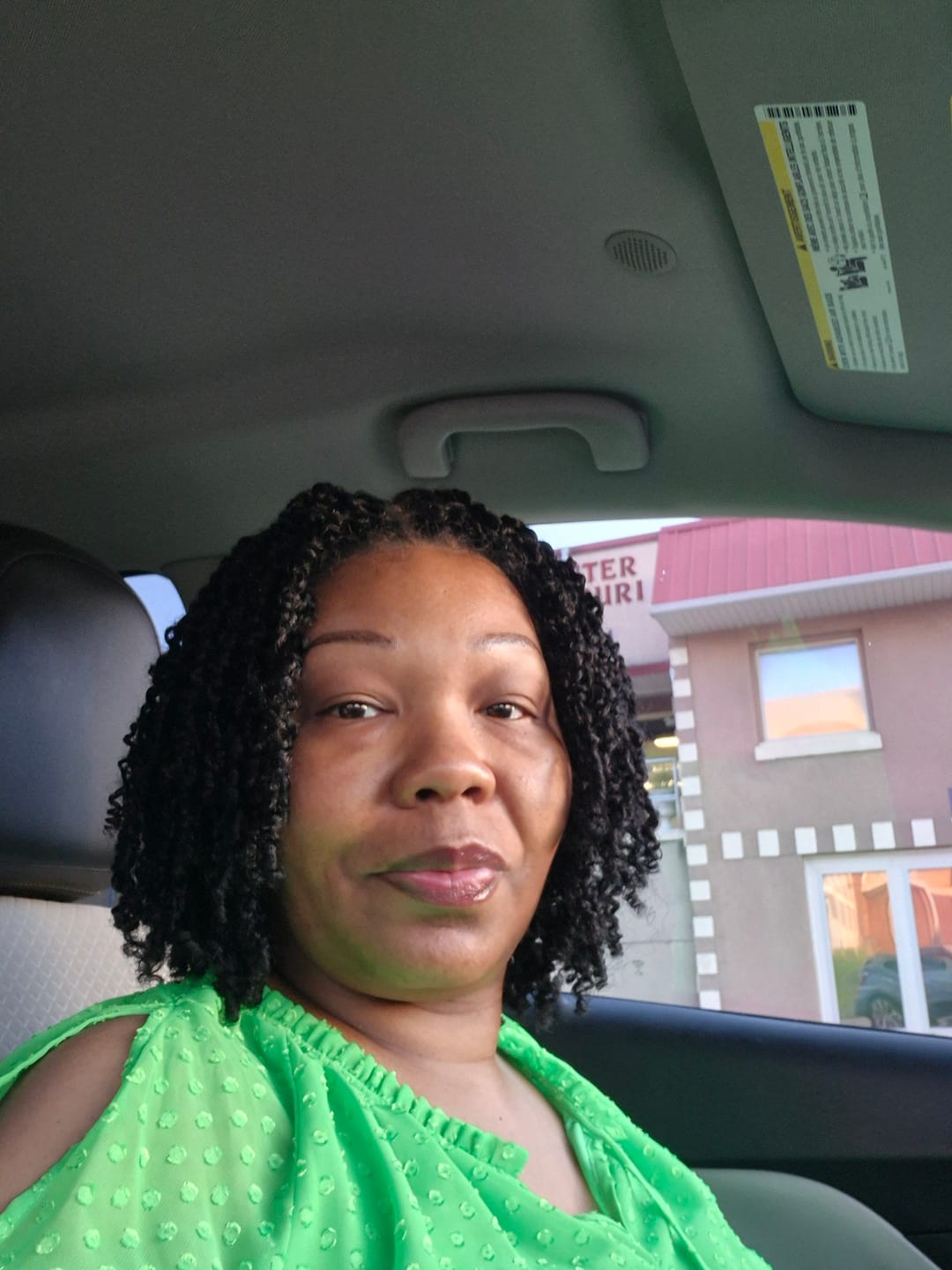 Customer photo review of Chade Magic Lace Braid Wig 13x6 HD Lace Front Wig - YANKY TWIST - MLBY12