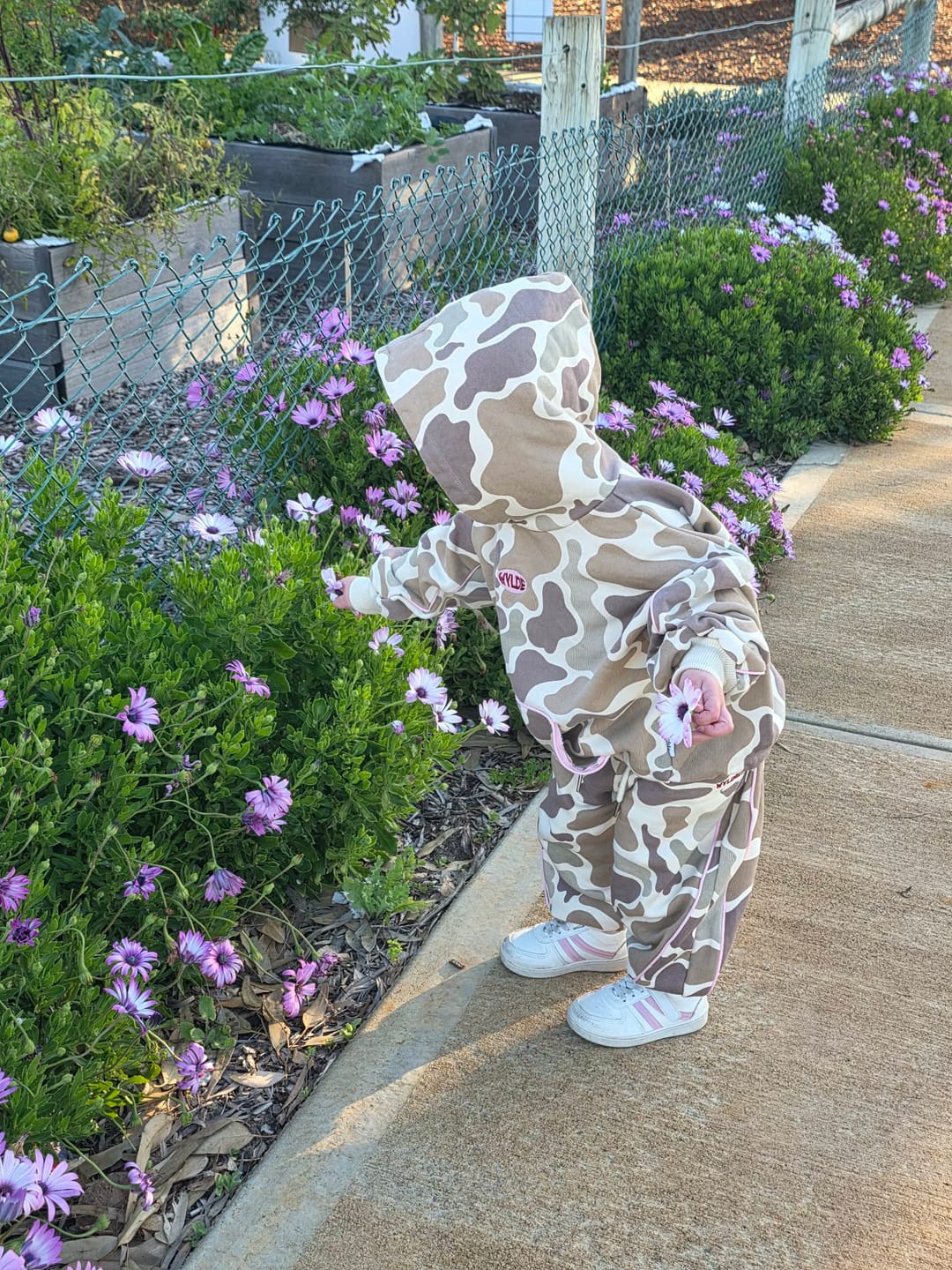 Customer photo review of Nomad Trackies