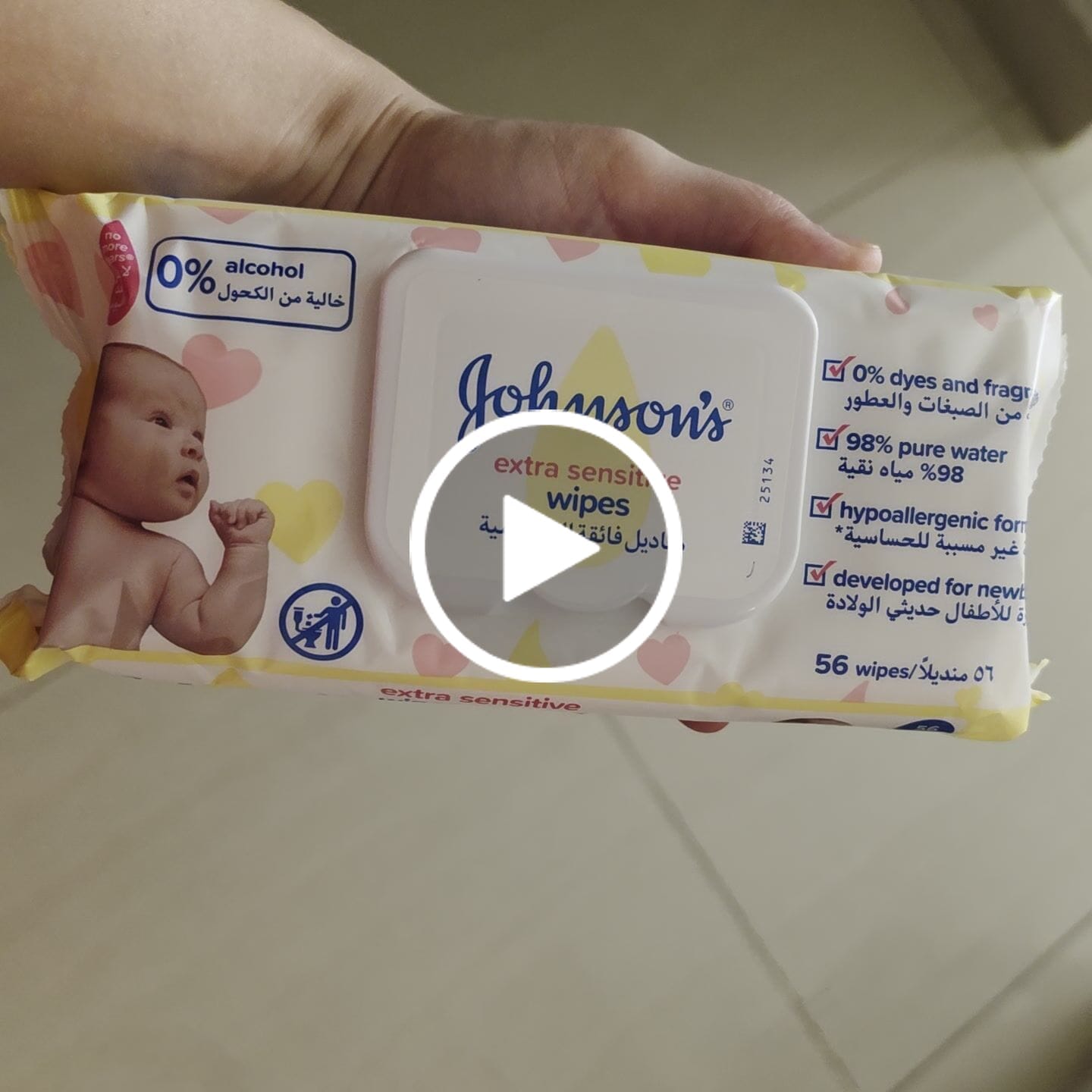 Customer video review of Johnson's Baby Wipes, Extra Sensitive, 98% Pure Water