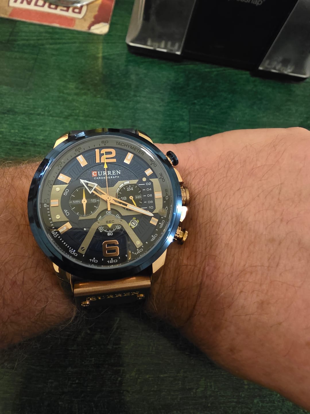 Customer photo review of Curren Galacticos® orologio uomo pelle