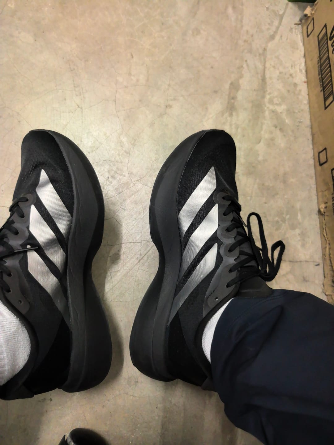 Customer photo review of Adizero Evo SL CoreBlack / Iron Mettalic - AZS