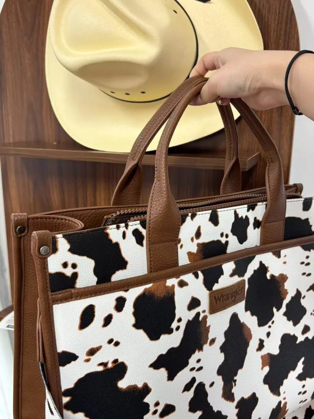 Customer photo review of Wrangler Laptop Tote Bag