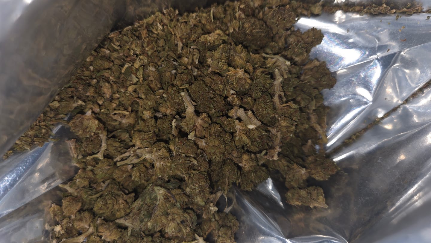 Customer photo review of Cheap THCA Smalls Quarter Pound