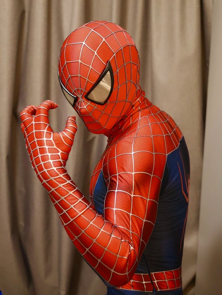 Customer photo review of Tobey Maguire Spider-Man Life Size Wearable Costume (Replica Grade)(Screen Printed)