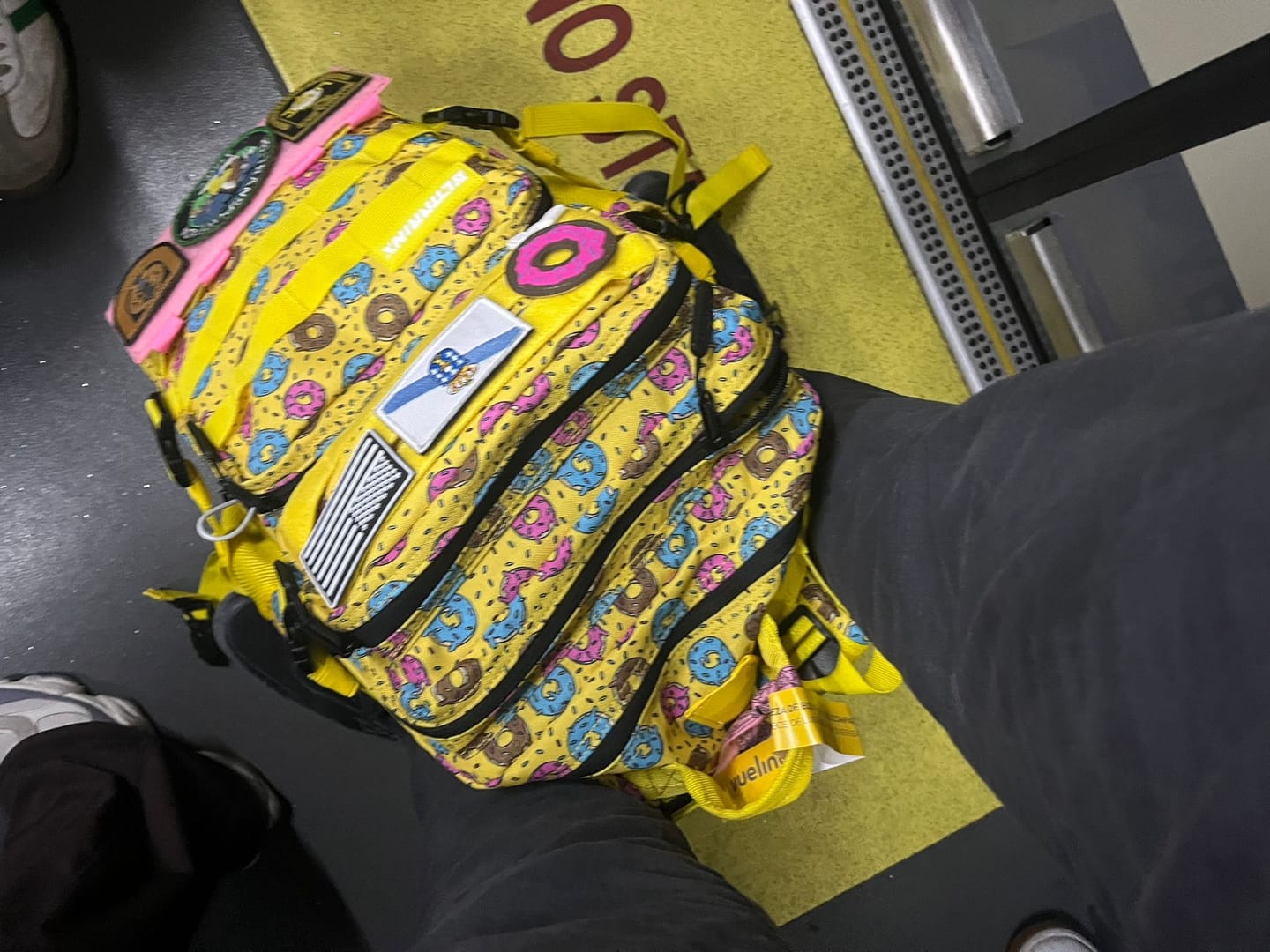 Customer photo review of Mochila Táctica V1 45L All In Donuts