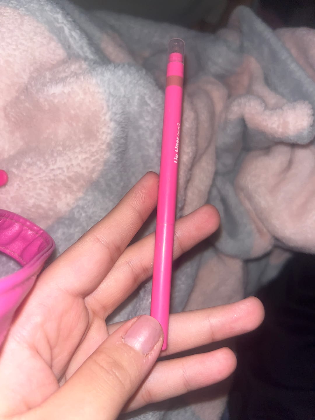 Customer photo review of Lápiz Delineador de Labios