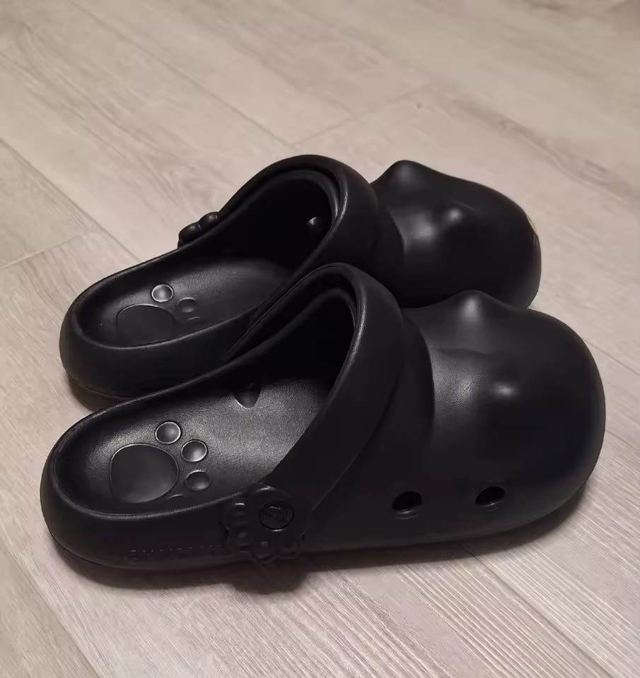 Customer photo review of Miuva Kitty – Cat Paw Prints