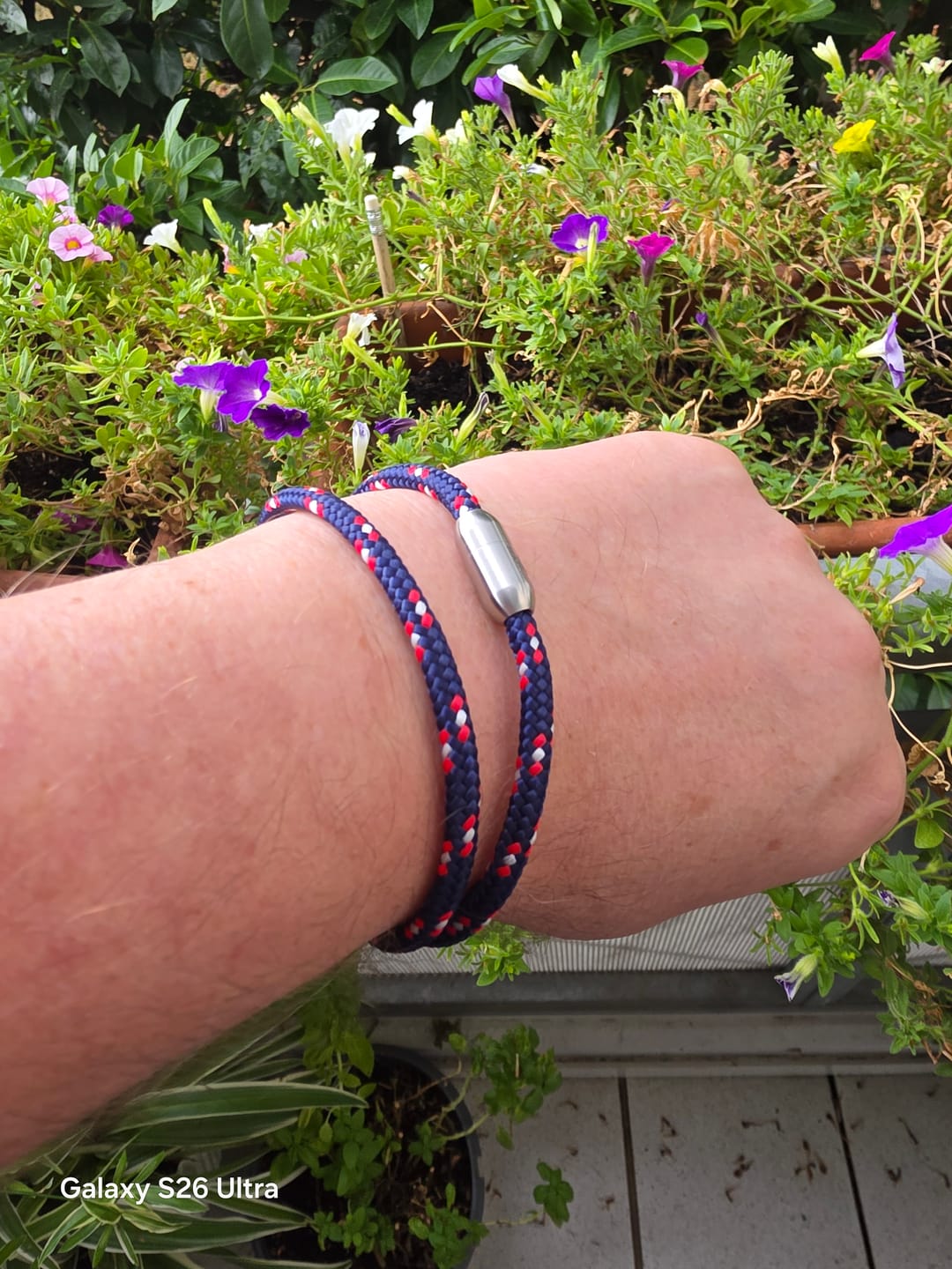 Customer photo review of Segeltau Armband Herren Der Amerikaner 4mm Magnetverschluss