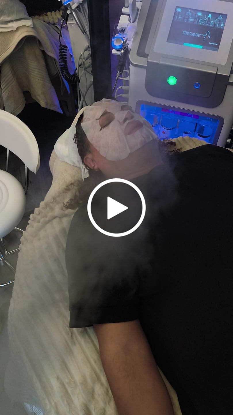 Customer video review of Giovanni vapozon with magnifier lamp D-21 black