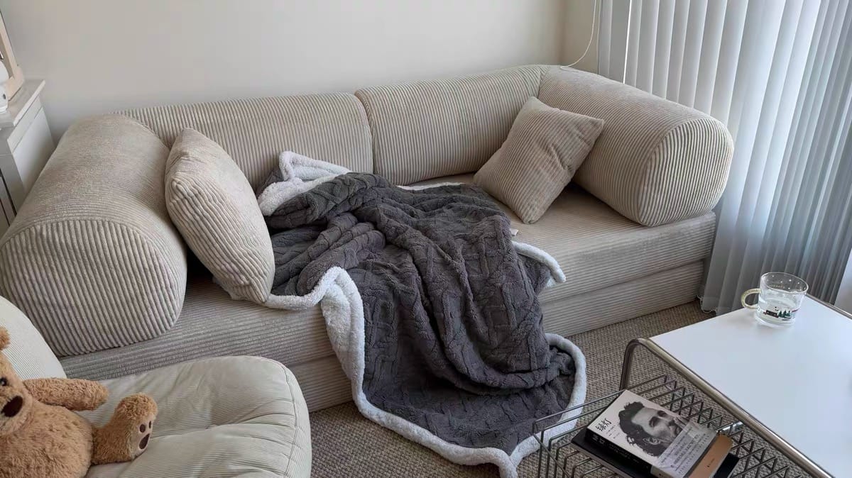 Customer photo review of Loopa Flex Corner