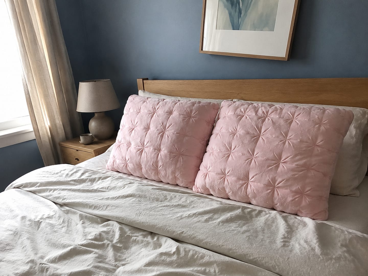 Customer photo review of Ultra-Plush Pillow | Extremel Comfort