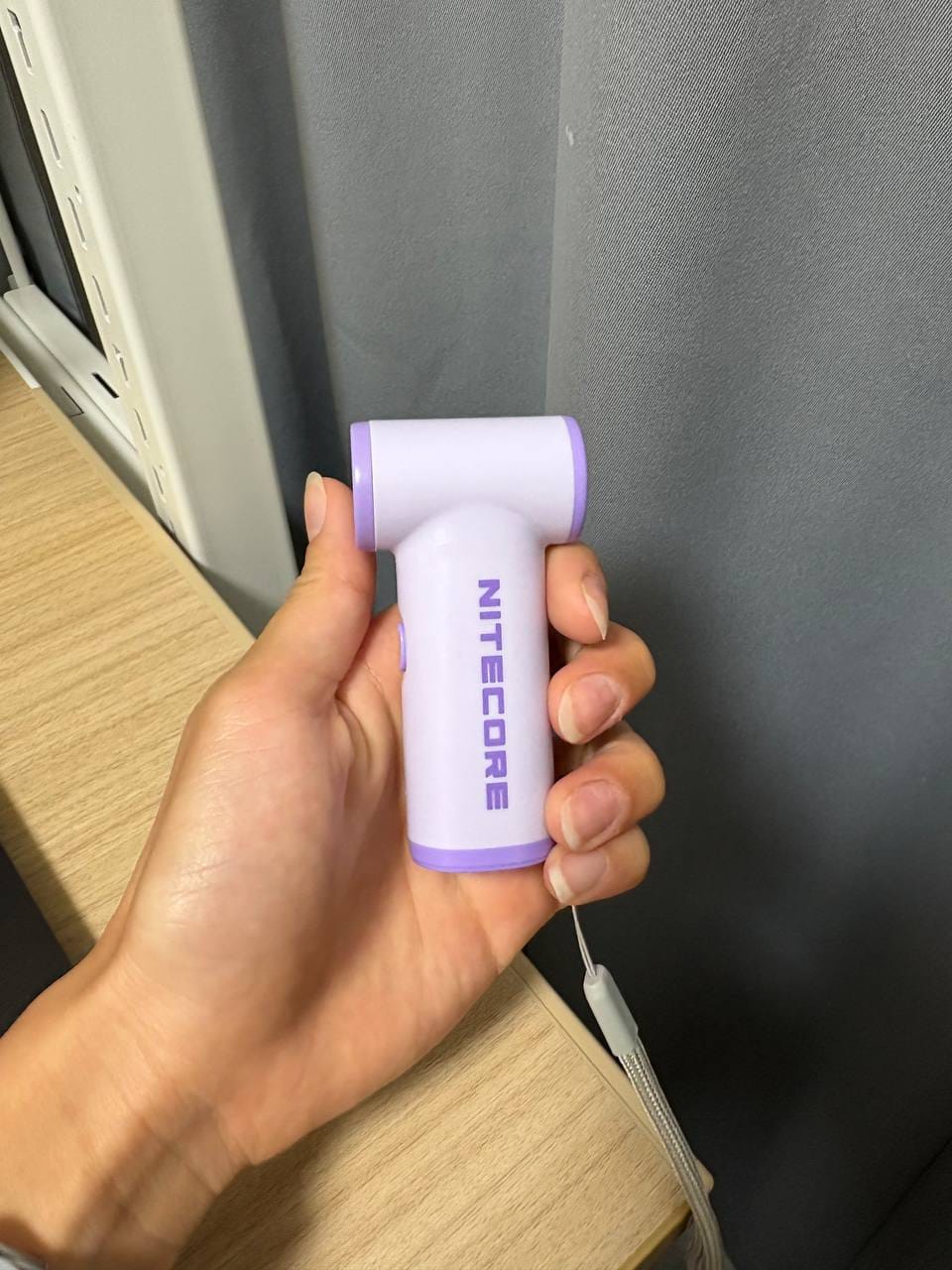 Customer photo review of NEF Nano - Palm-Sized High-Speed Handheld Fan