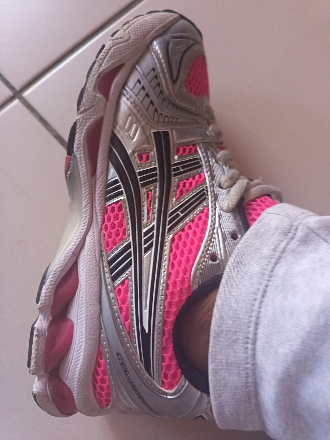 Customer photo review of GEL KAYANO 14 PINK GLOW