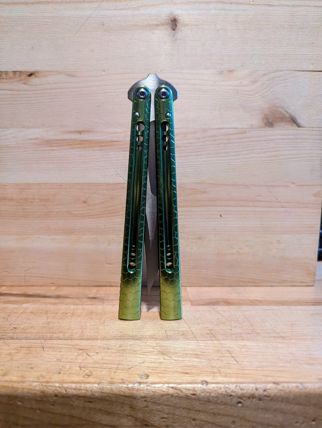 Customer photo review of TITUS MC REP Python Balisong Clone 7075 Aluminum Alloy Handle VG10 Stainless Steel