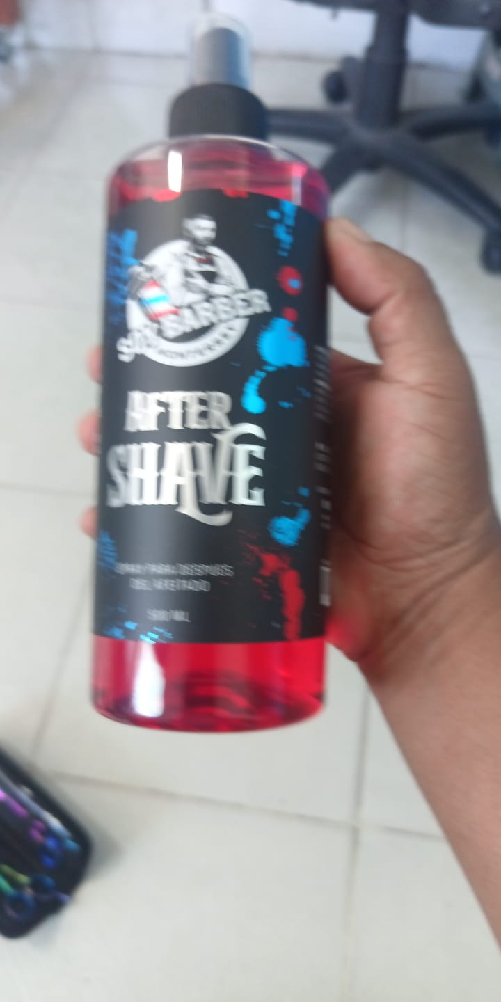 Customer photo review of Soy Barber - After Shave 500 ml