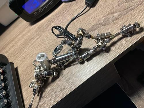 Customer photo review of Terminator M 3D Metal Puzzle – Premium Poseable Robot with LED Light