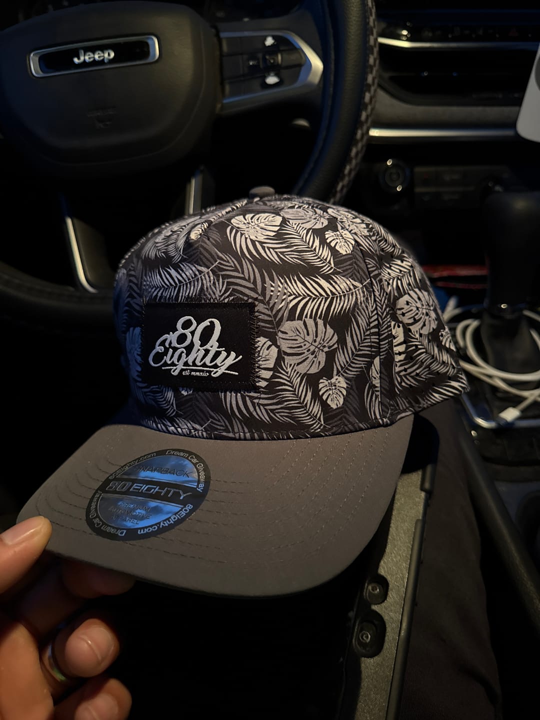 Customer photo review of 80Eighty® Tropic Hat
