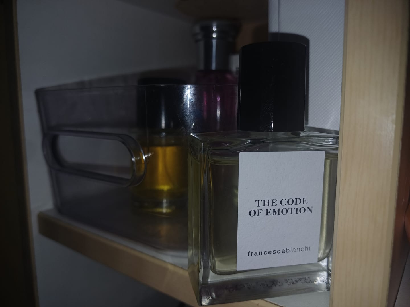 Customer photo review of The Code of Emotion – Francesca Bianchi – En nischparfym med mango och ekmossa | FABLAB