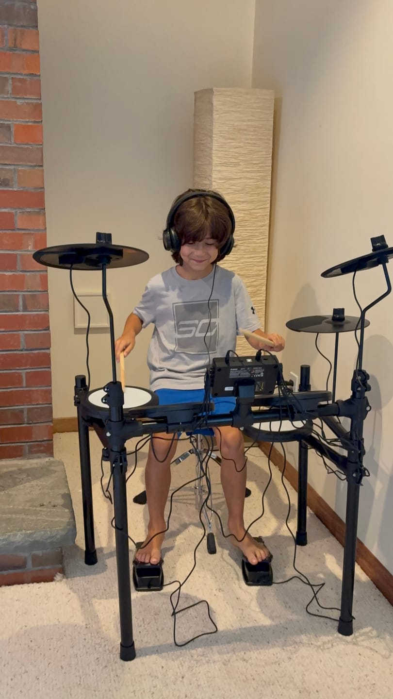 Customer photo review of Donner DED-70 Electronic Drum Kit for Youth