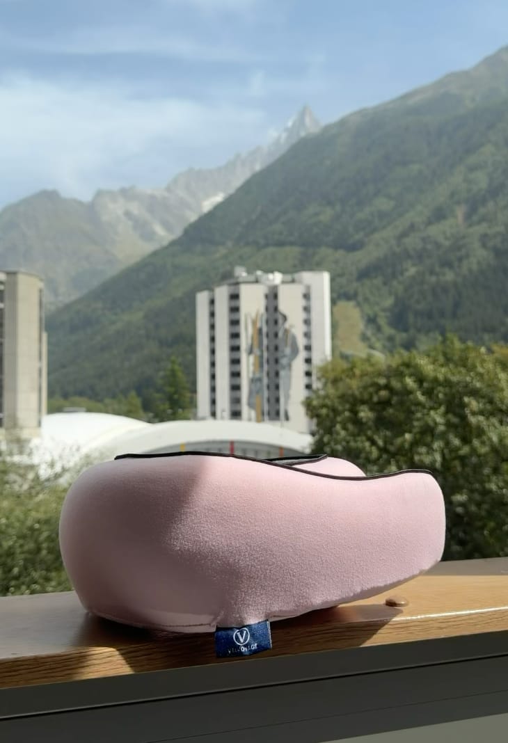Customer photo review of Velvoyage 360° Memory Foam Travel Pillow - Pink