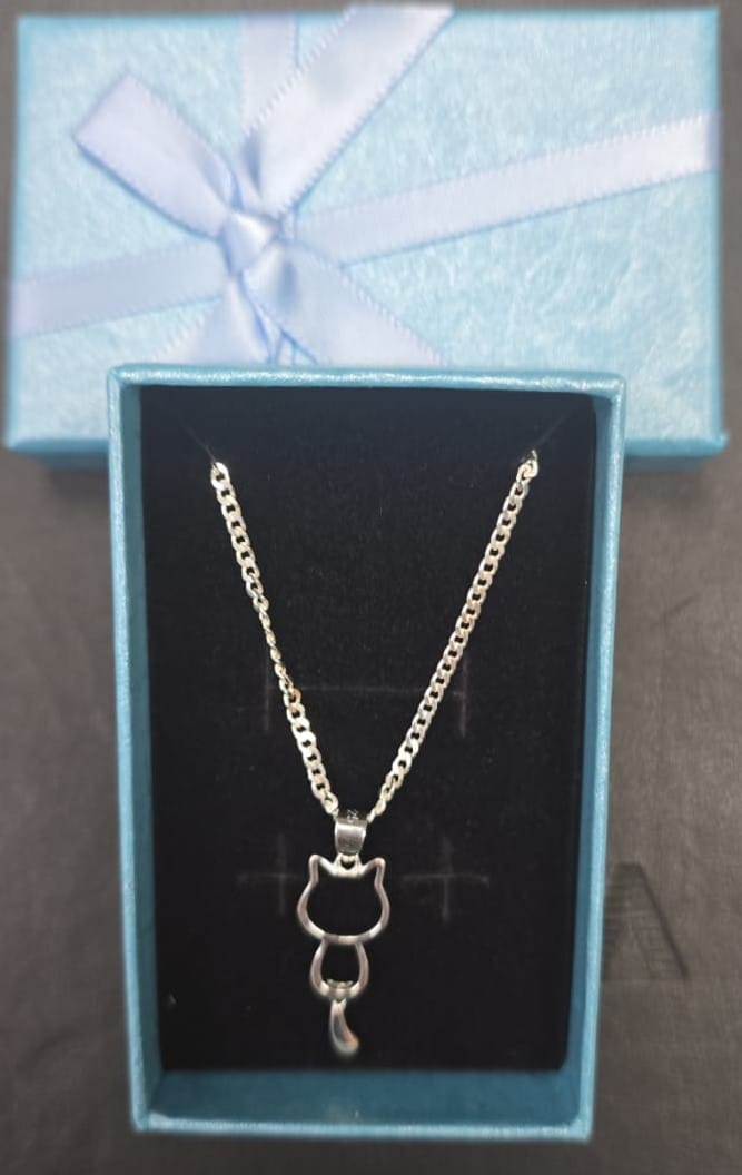 Customer photo review of Caja Para Conjunto Pequeña Textura Hojas
