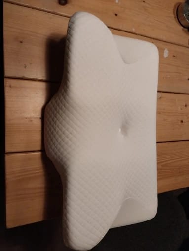 Customer photo review of Almohada cervical ergonómica