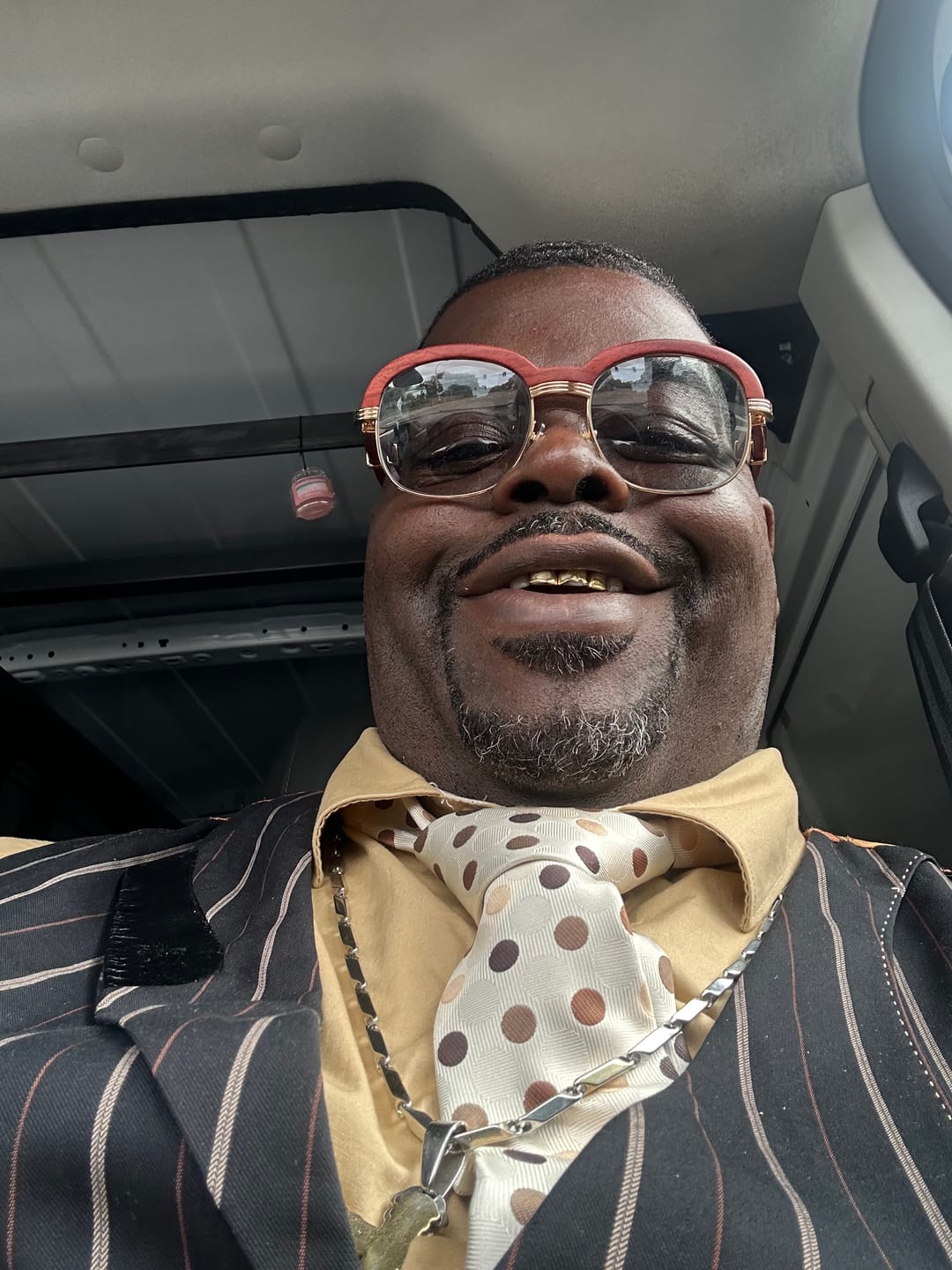 Customer photo review of Retro wood Sunglasses