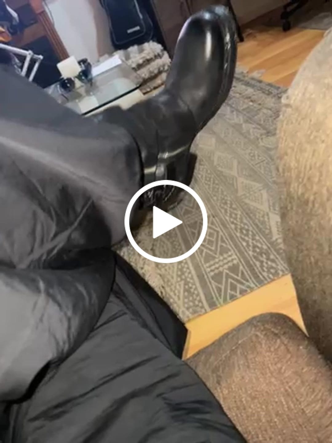 Customer video review of BOTIN RHAPSODY ICE