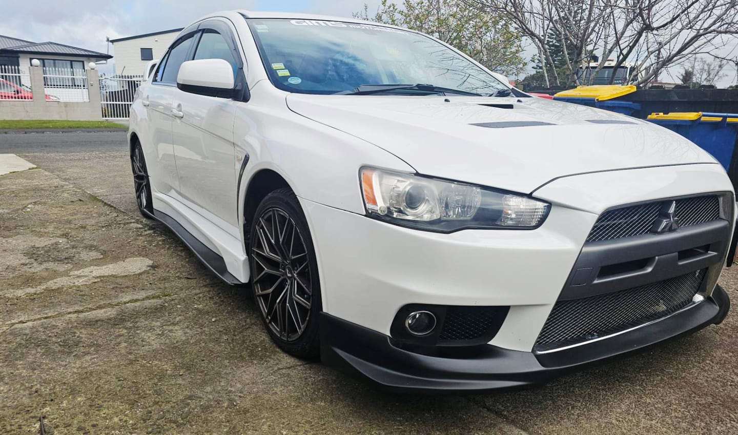 Customer photo review of Mitsubishi Evo 10 Front Lower Lip - PU Plastic