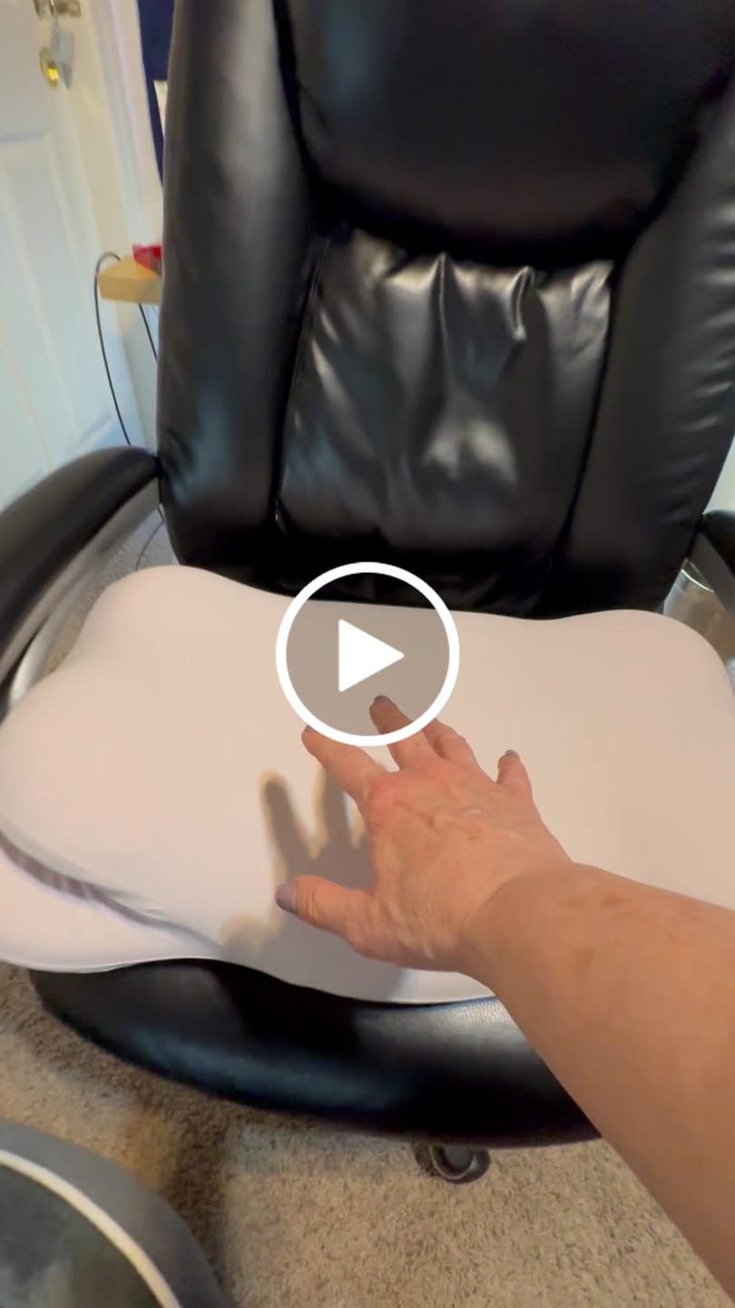 Customer video review of CloudAlign™ Pillow