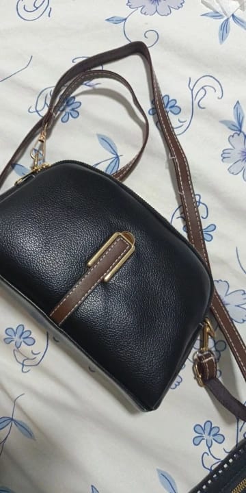 Customer photo review of Charlotte | Women's Leather Crossbody Bag