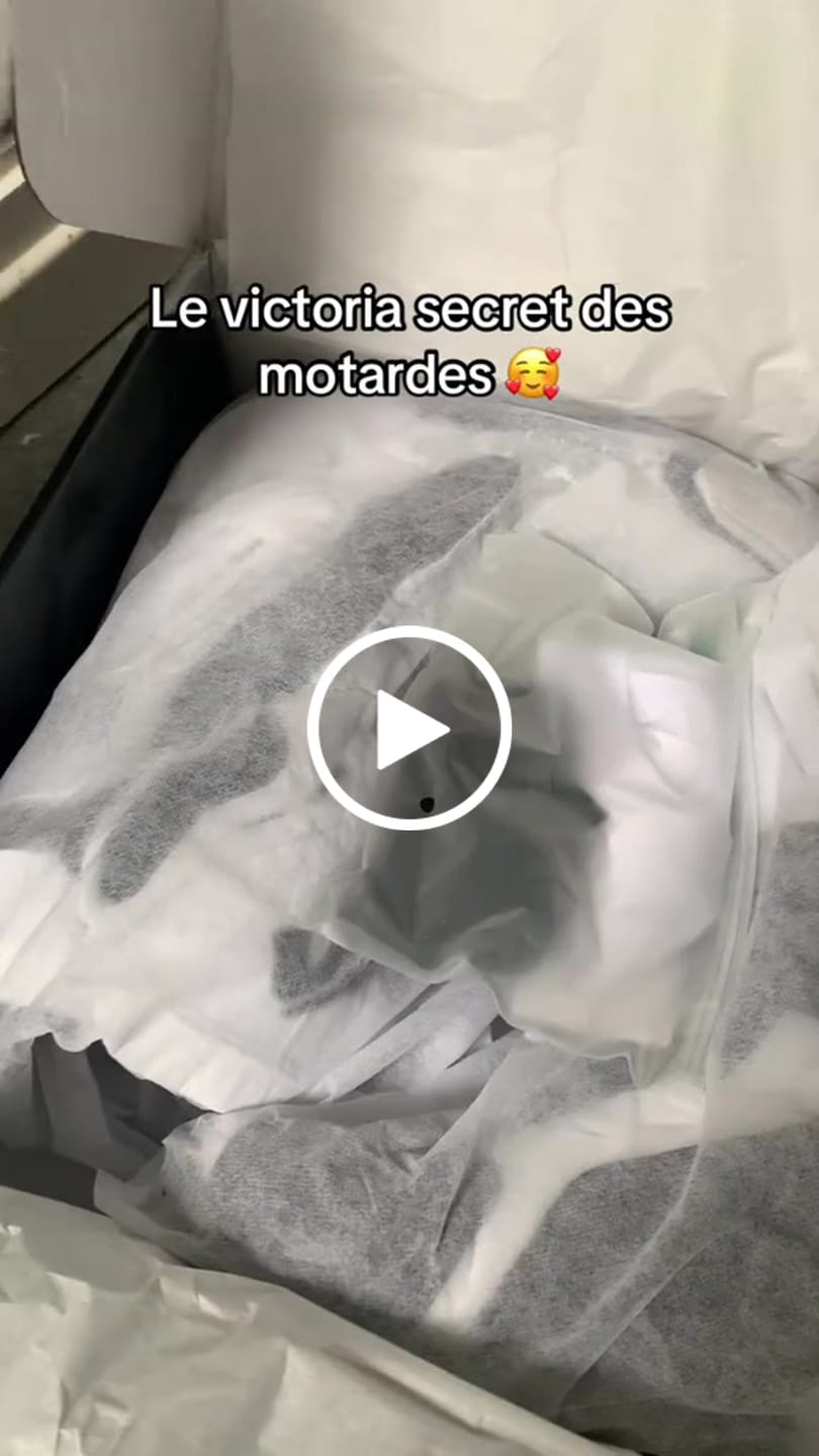 Customer video review of White Motorcycle Boots – Silver Dragon Edition