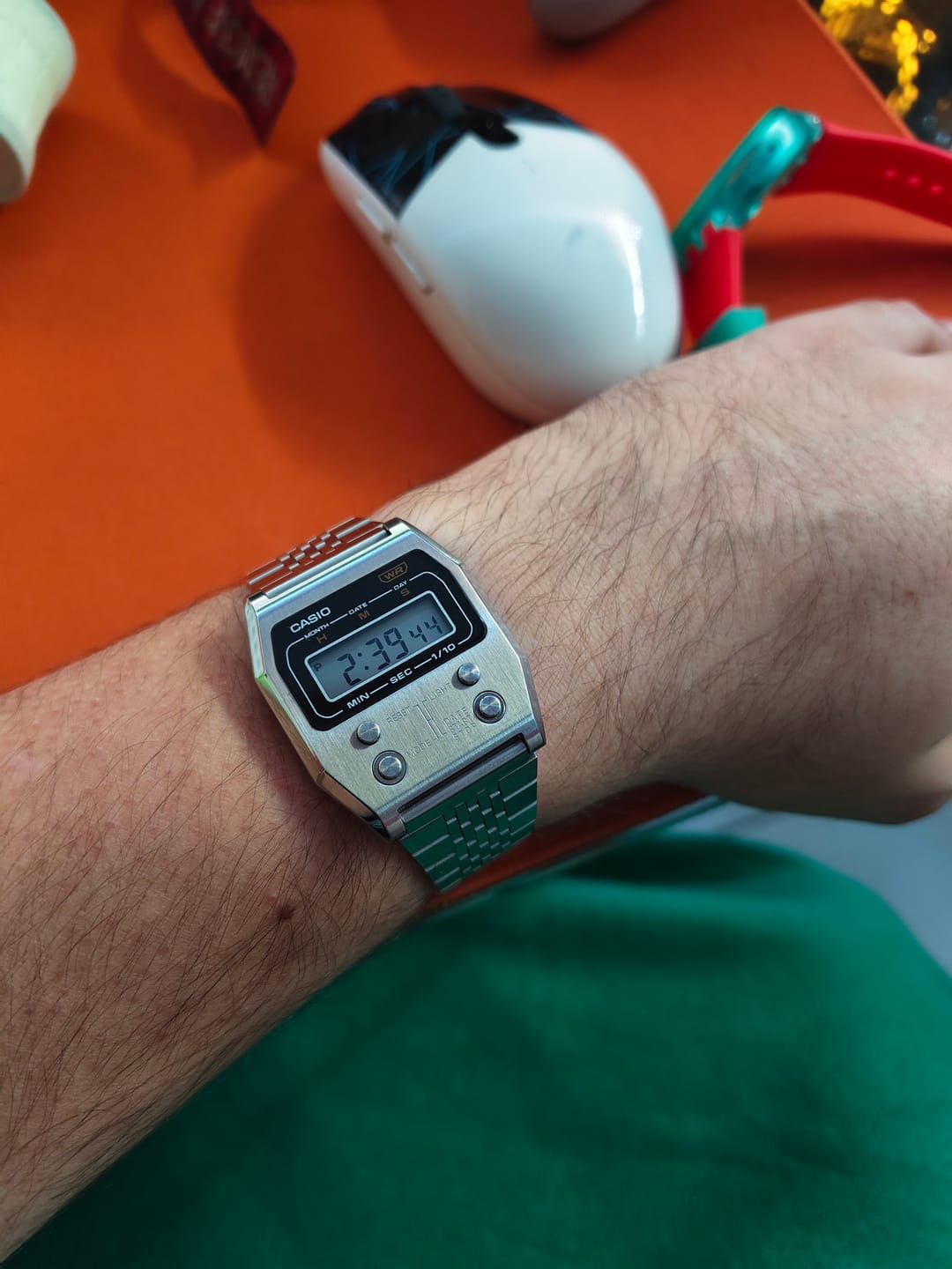 Customer photo review of Reloj Casio Vintage A1100D-1DF Caja Metálica Reedición 1978