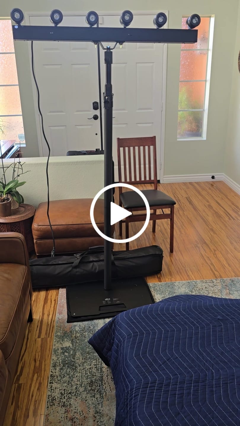 Customer video review of Chauvet DJ PINSPOT BAR Bar w/ 6 Independent Pinspots High-Output