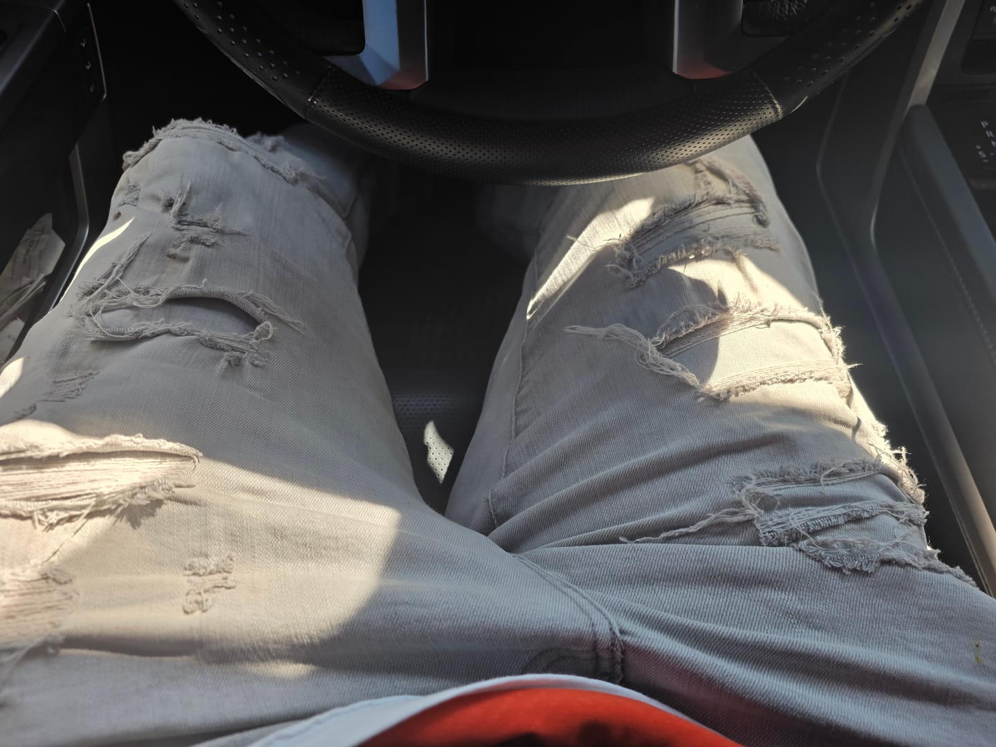 Customer photo review of Vortex Ripped Stacked Denim Jeans (Camo)