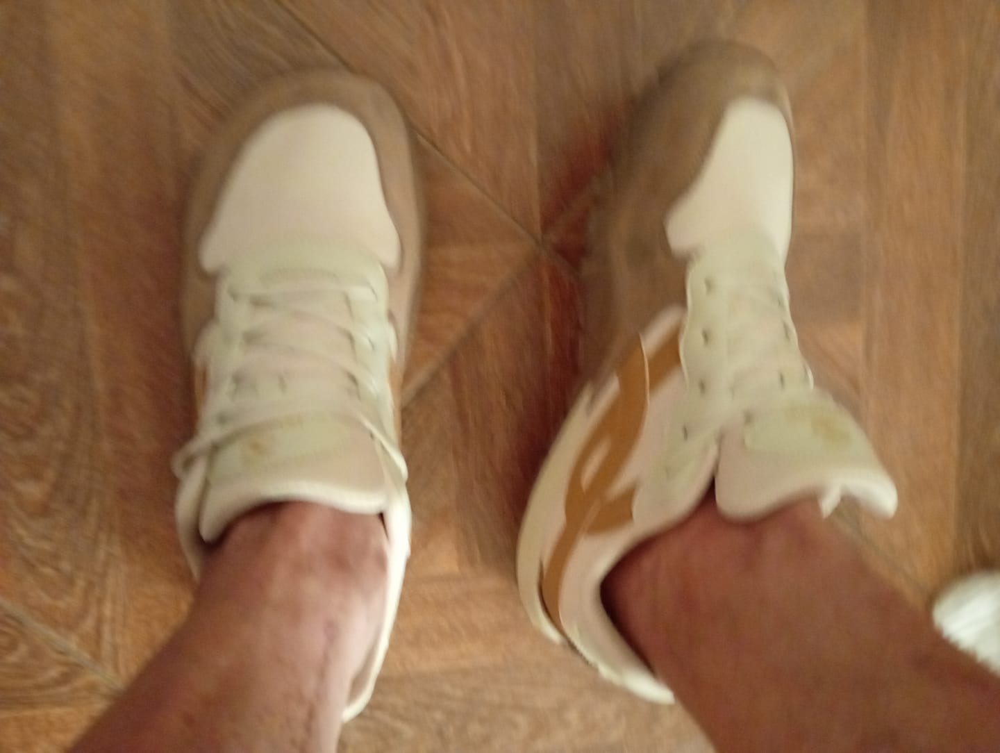 Customer photo review of Hareball - Scarpe Larghe
