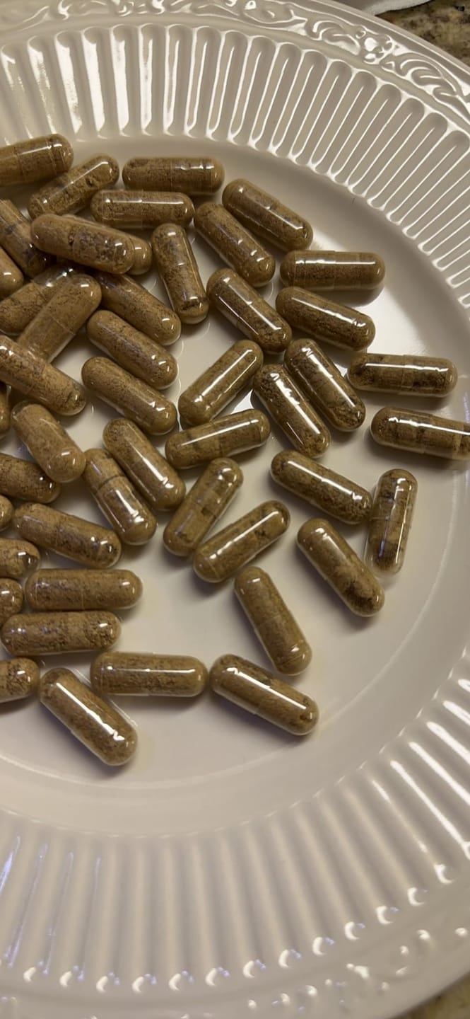 Customer photo review of Trendora Nutrition Grass-Fed Beef Liver Capsules