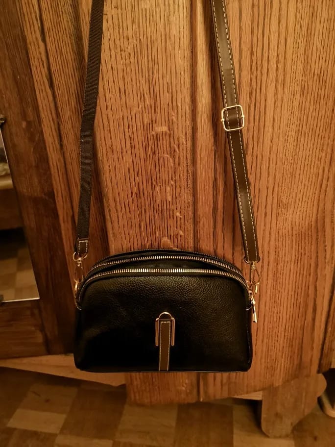 Customer photo review of Charlotte | Women's Leather Crossbody Bag