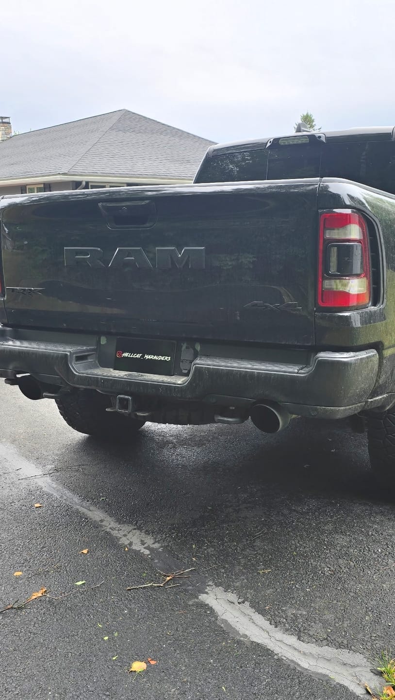 Customer photo review of Social Media Magnetic Plate Cover