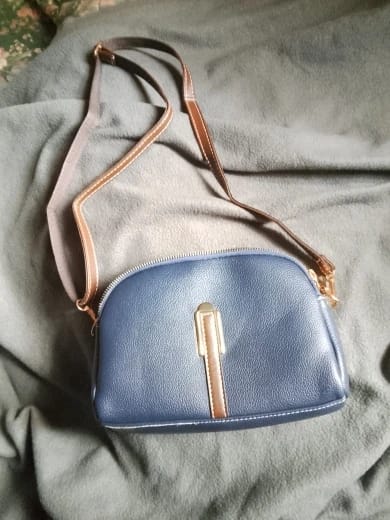 Customer photo review of Charlotte | Women's Leather Crossbody Bag