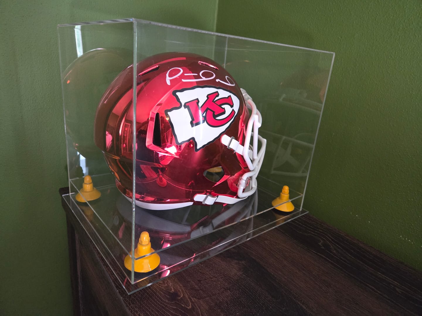 Customer photo review of Acrylic Full Size Football Helmet Display Case - Clear (A002/V44)