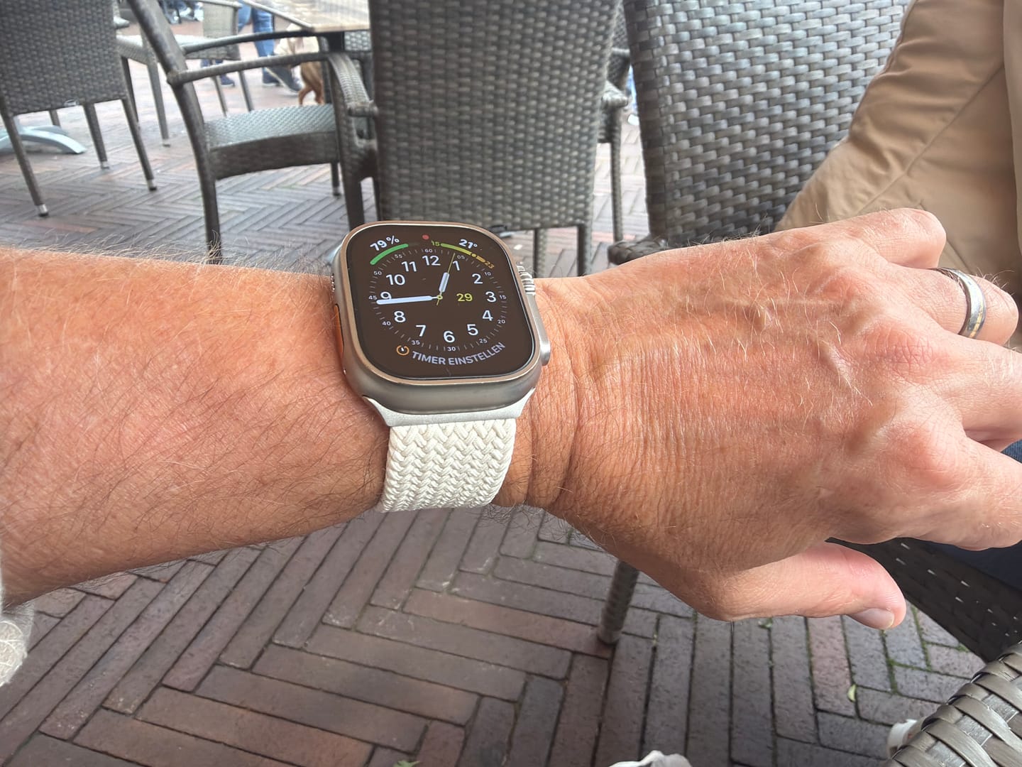 Customer photo review of arktisband Geflochtenes Apple Watch Ultra Armband "Casual" mit Magnetverschluss