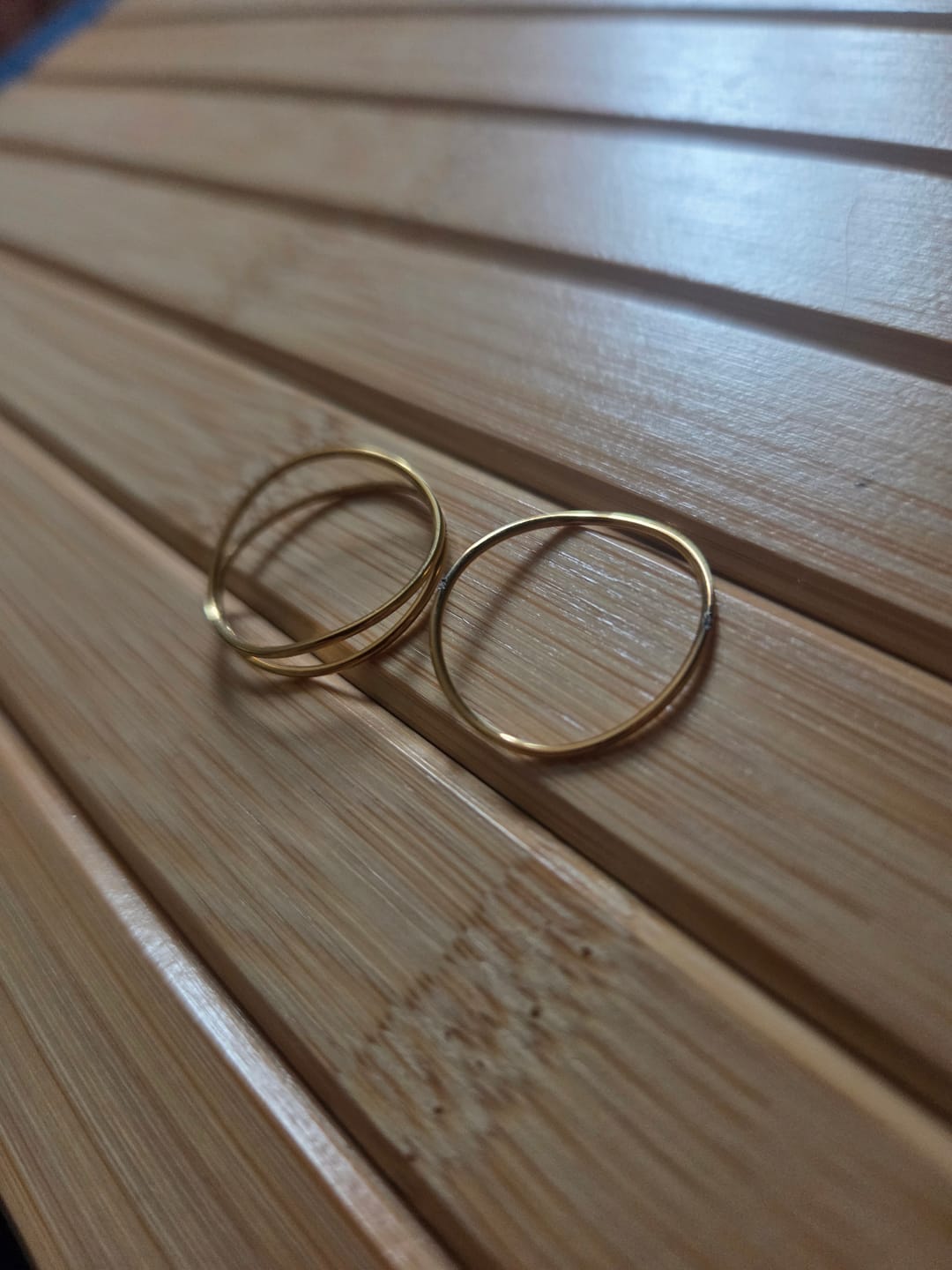 Customer photo review of Gold Infinity Loop Ring
